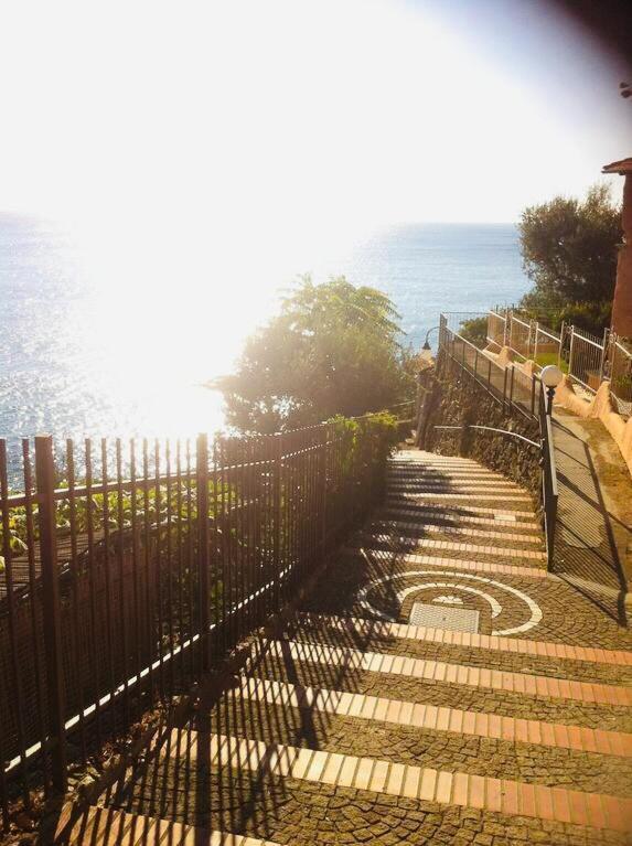 “L'Alcova Delle Sirene” Bergeggi Exterior foto