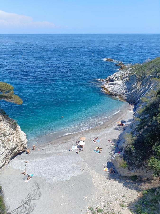 “L'Alcova Delle Sirene” Bergeggi Exterior foto